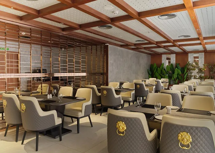Jp Crowne Regency